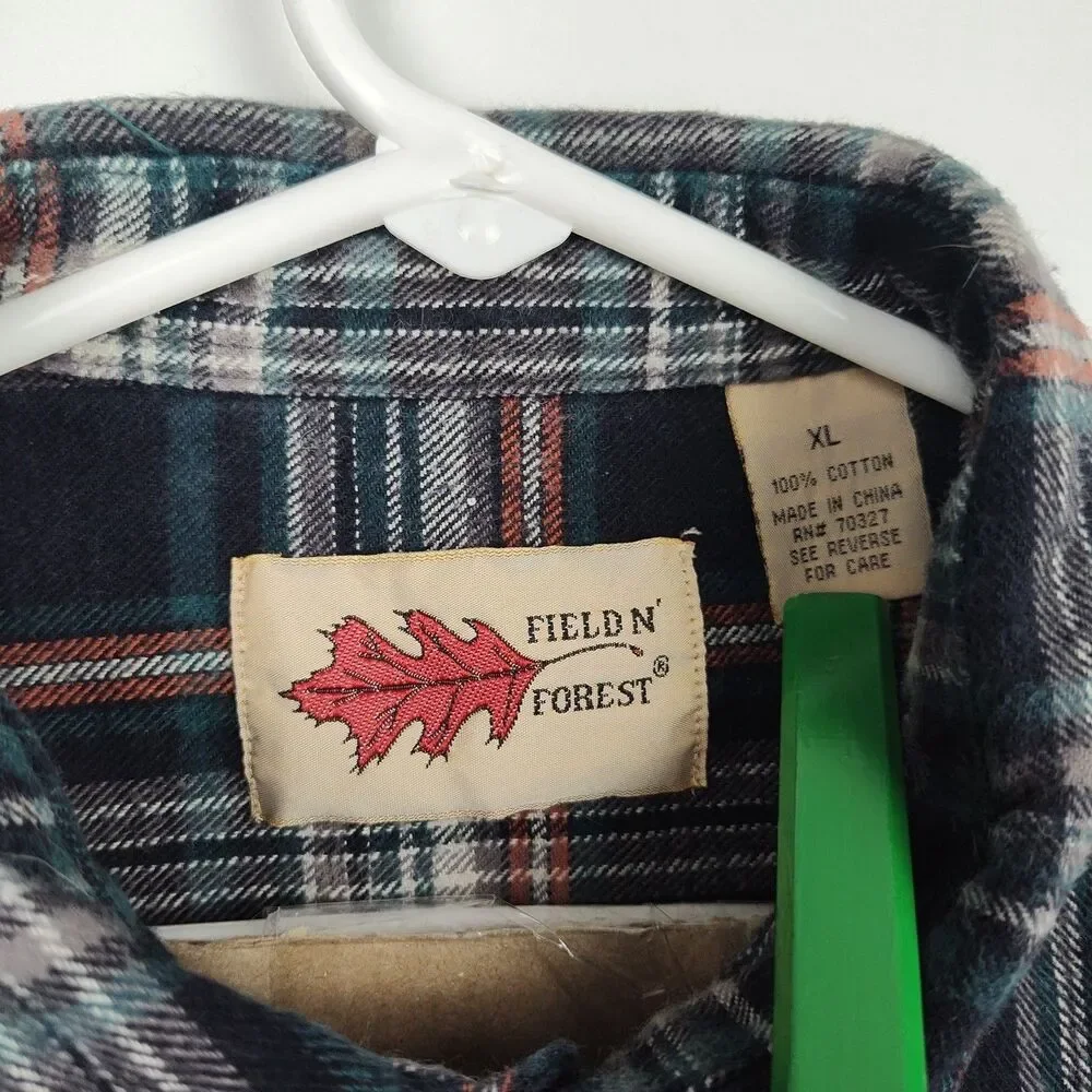 Field N' Forest men's flannel button-up shirt, XL, plaid pattern, long sleeves - Picture 5 of 8